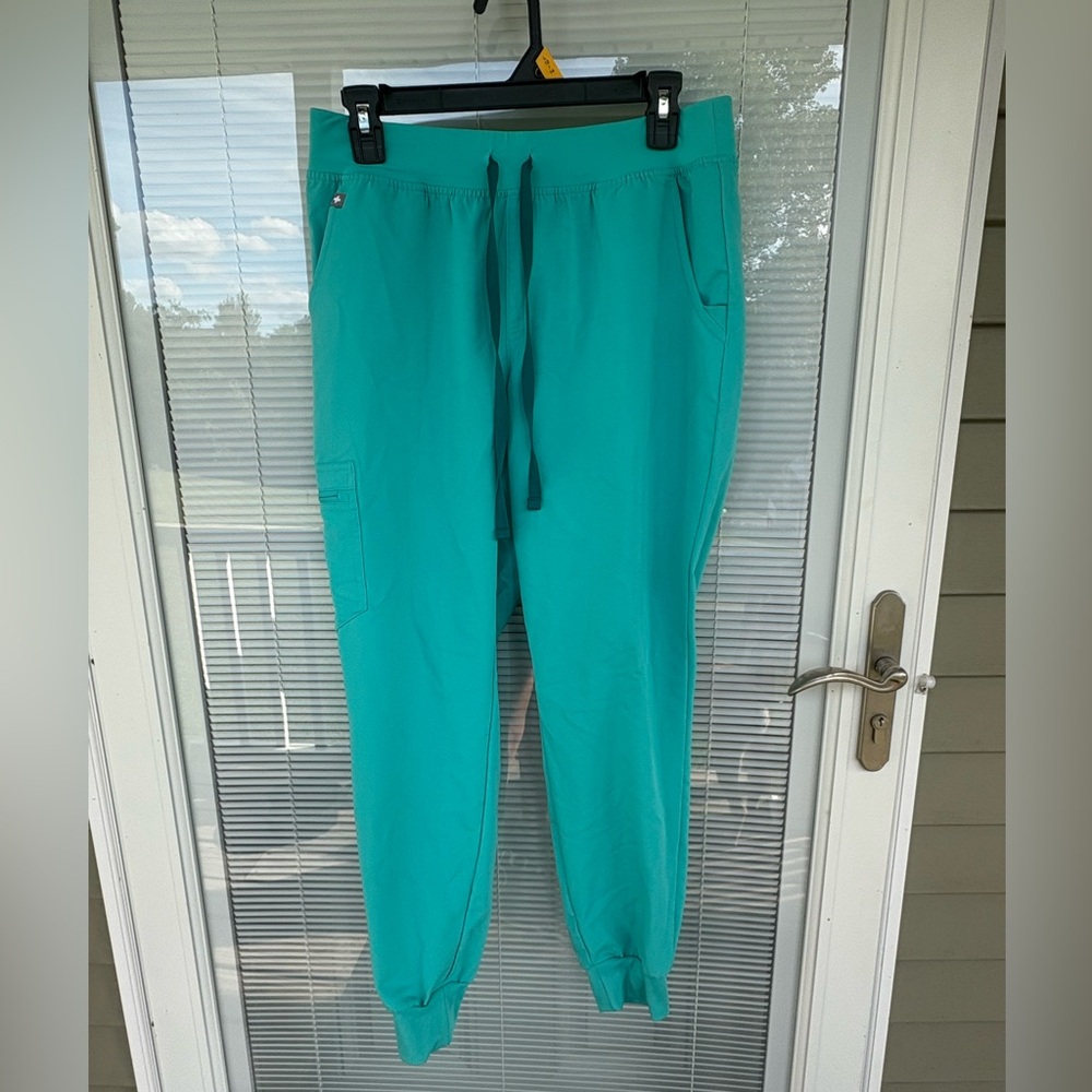 Aqua/Oasis women's fig joggers